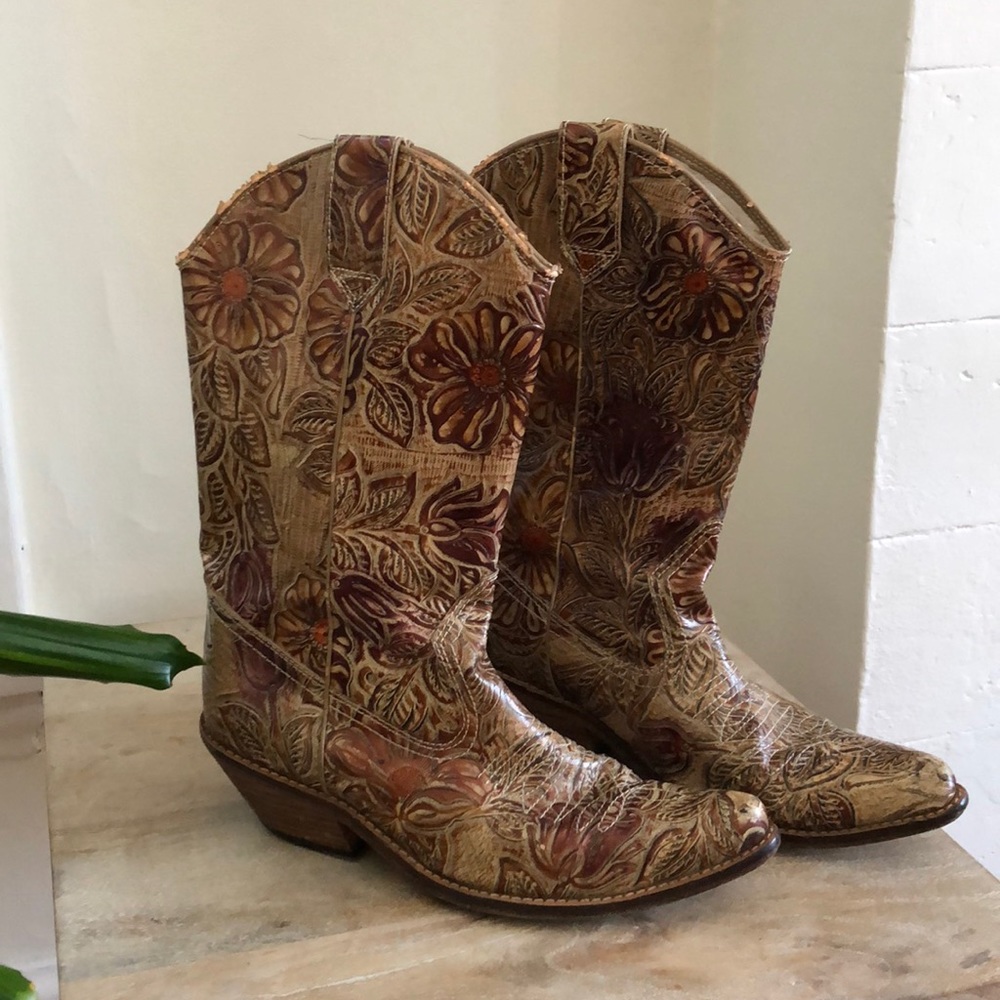 Floral Cowgirl Boots